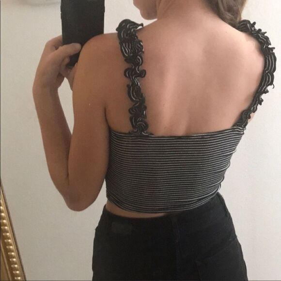 ‎Striped Ruffle Strap Top - Picture 9 of 12